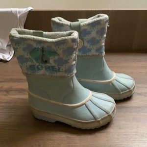 Kids rain boots